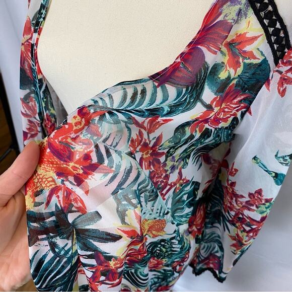 BCBGeneration Women's Sheer Tropical Swim Beach Cover Up Tassel Tie Bell Sleeve - Picture 4 of 9